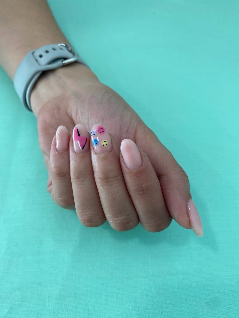 servicios de uñas galería 13
